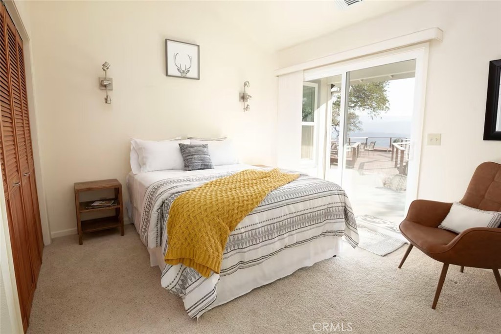 50616 Woodside Ln, Oakhurst, CA 93644