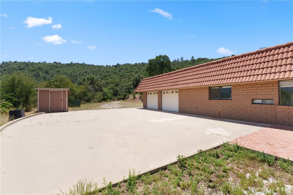 38720 Highway 41, Oakhurst, CA 93644