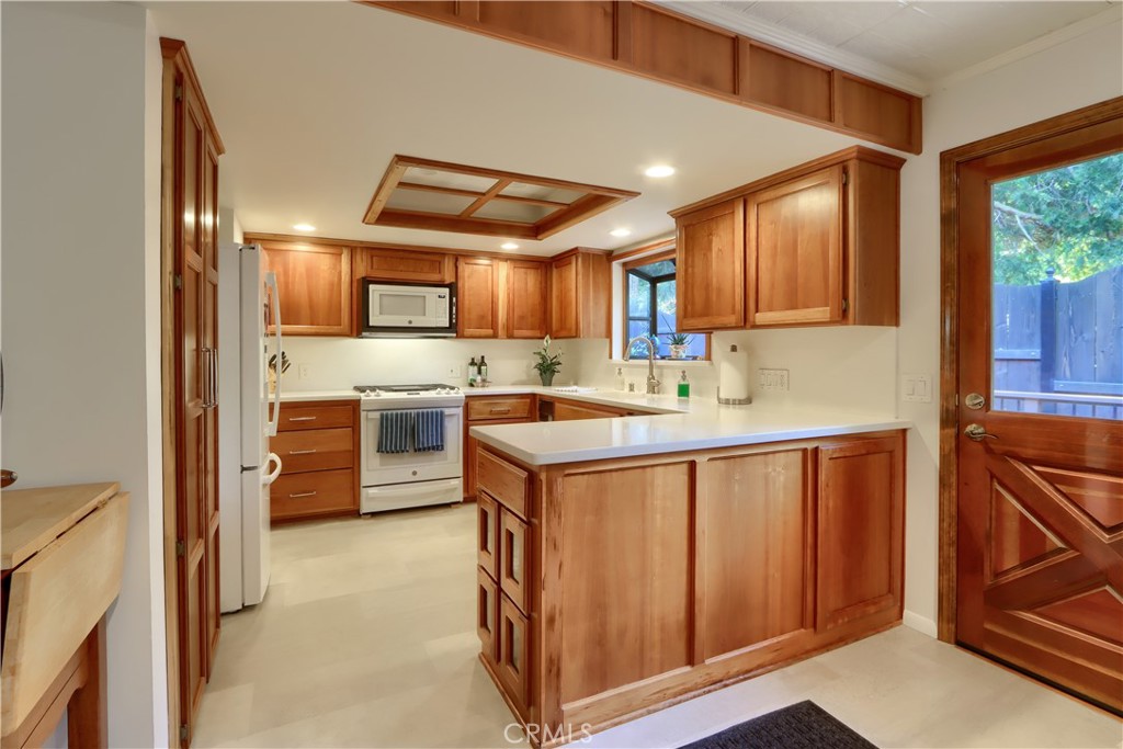 39670 Highview, Oakhurst, CA 93644