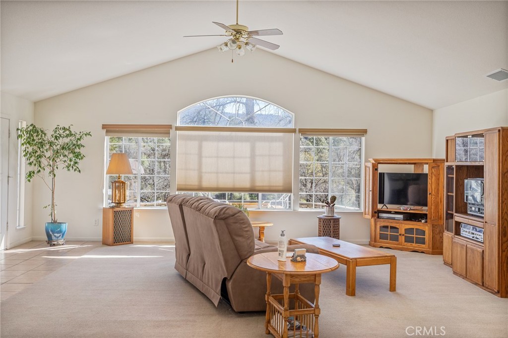 50174 Road 620, Oakhurst, CA 93644