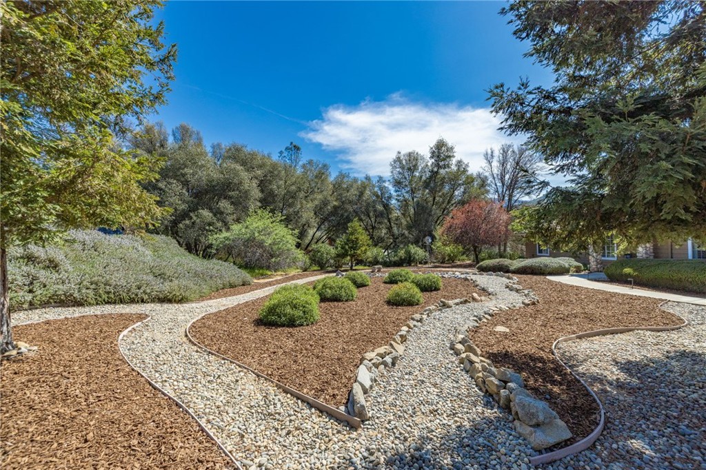 38778 Goldenrod, Oakhurst, CA 93644
