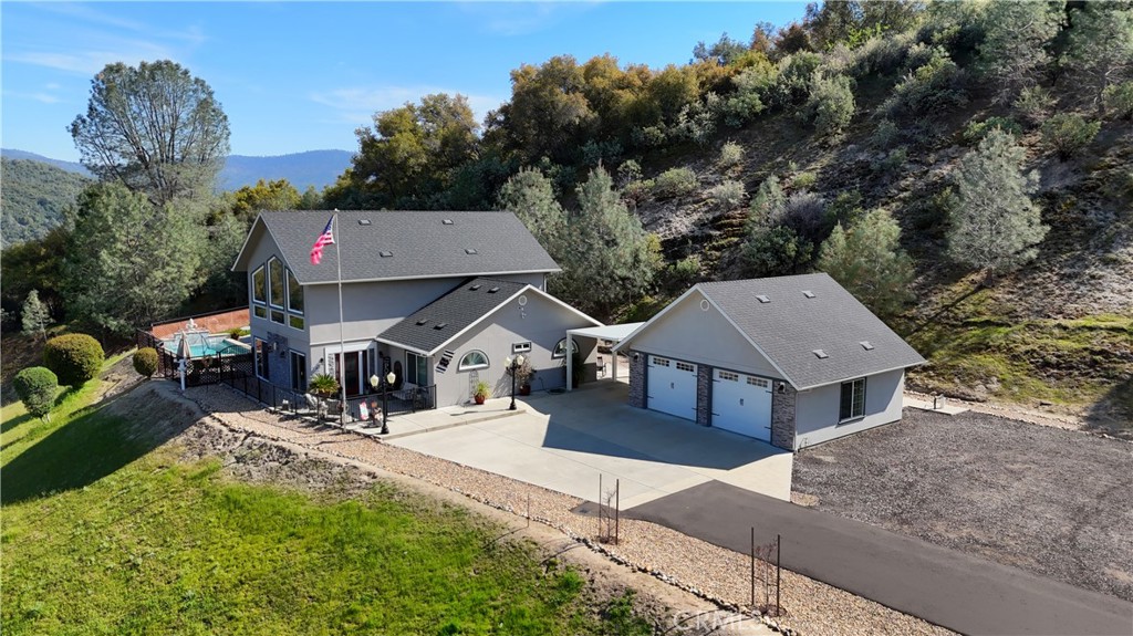 42038 Empty Creek, Oakhurst, CA 93644