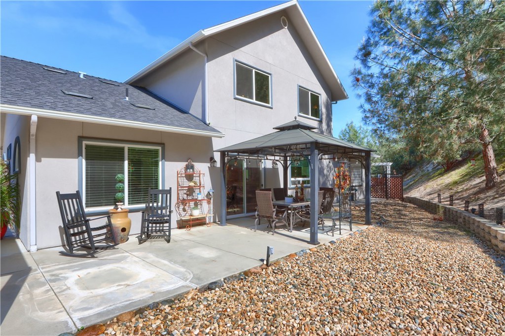 42038 Empty Creek, Oakhurst, CA 93644