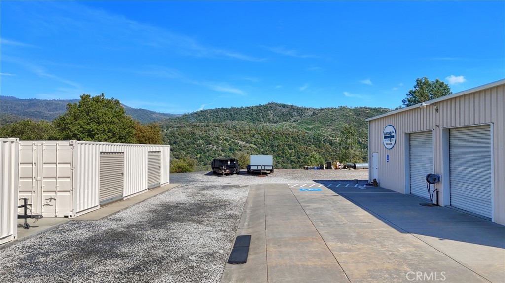 42038 Empty Creek, Oakhurst, CA 93644