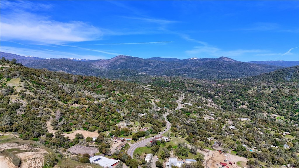 42038 Empty Creek, Oakhurst, CA 93644