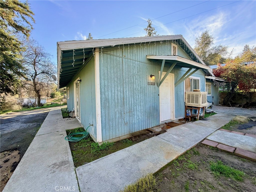 50155 Hangtree, Oakhurst, CA 93644