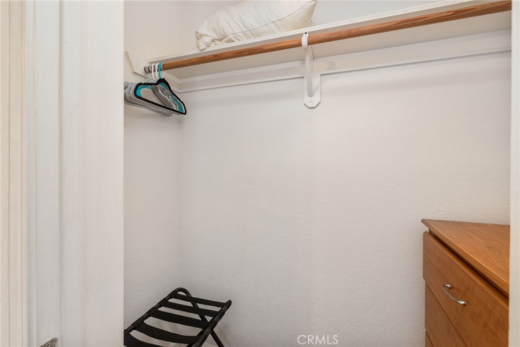 39301 Moonray Ln, Oakhurst, CA 93644