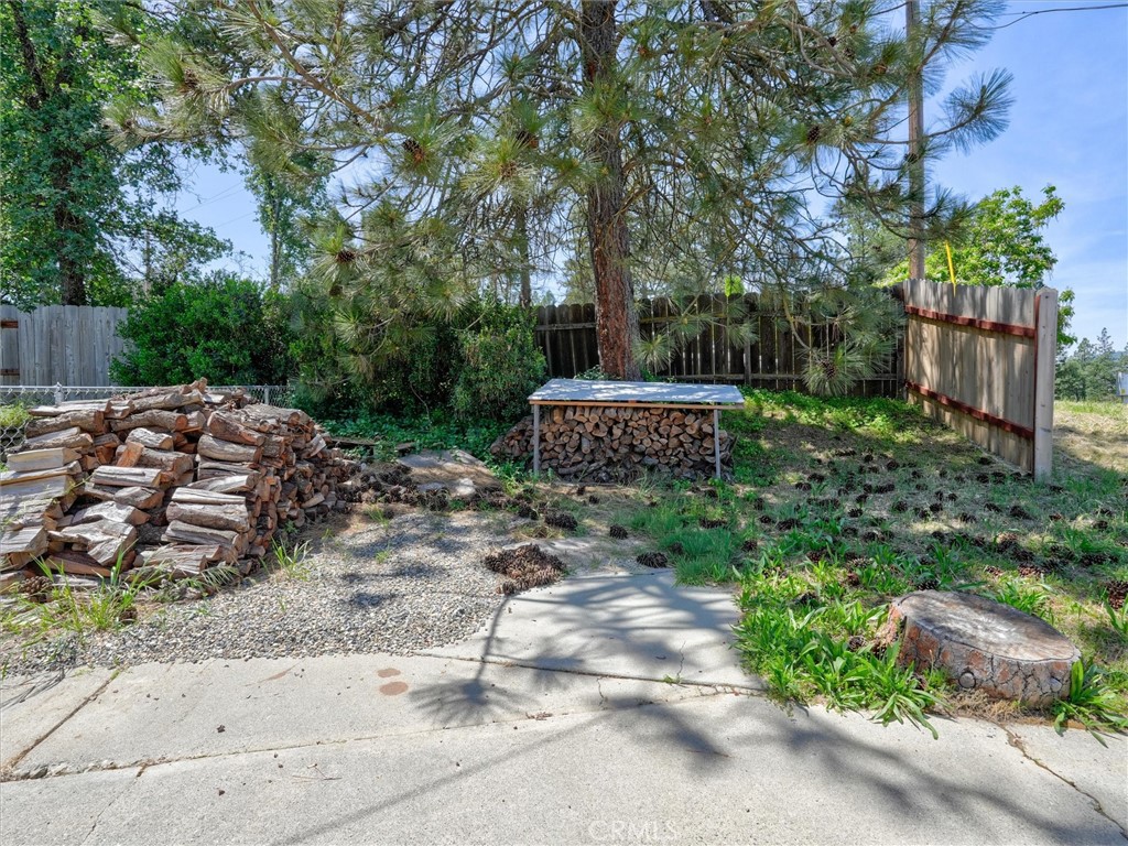 45744 N Oakview, Oakhurst, CA 93644