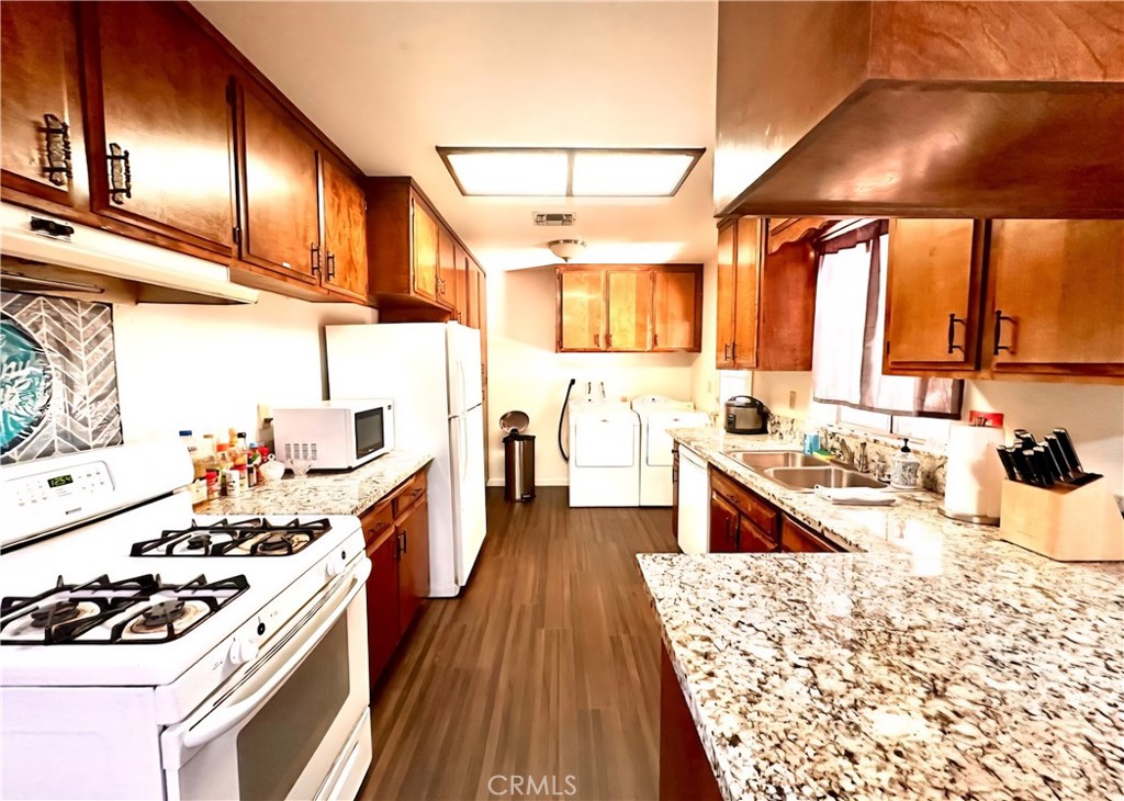 45412 N Oakview Dr, Oakhurst, CA 93644