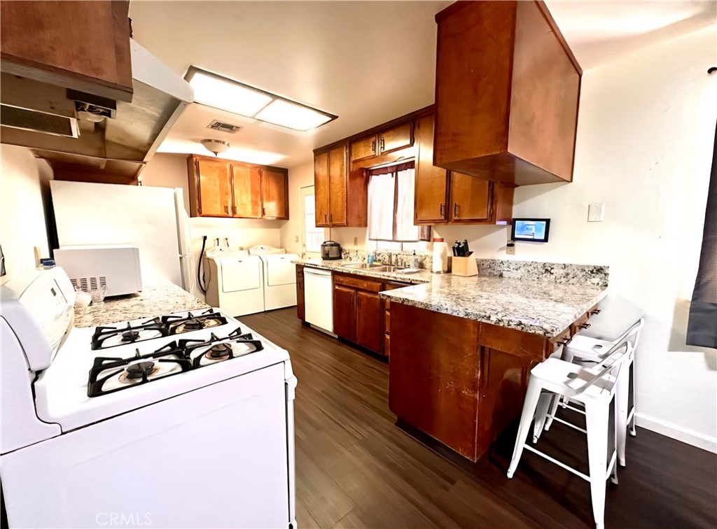 45412 N Oakview Dr, Oakhurst, CA 93644