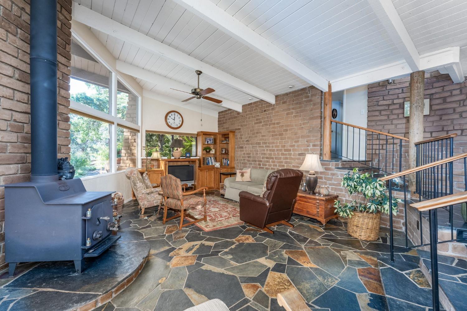 28646 Redinger Way, North Fork, CA 93643