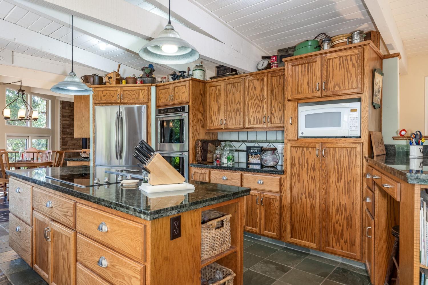 28646 Redinger Way, North Fork, CA 93643