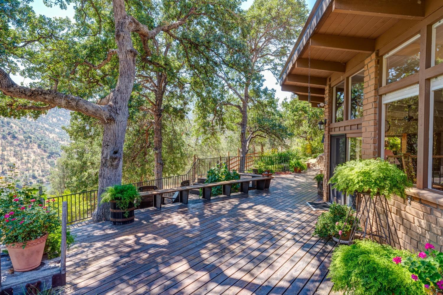28646 Redinger Way, North Fork, CA 93643