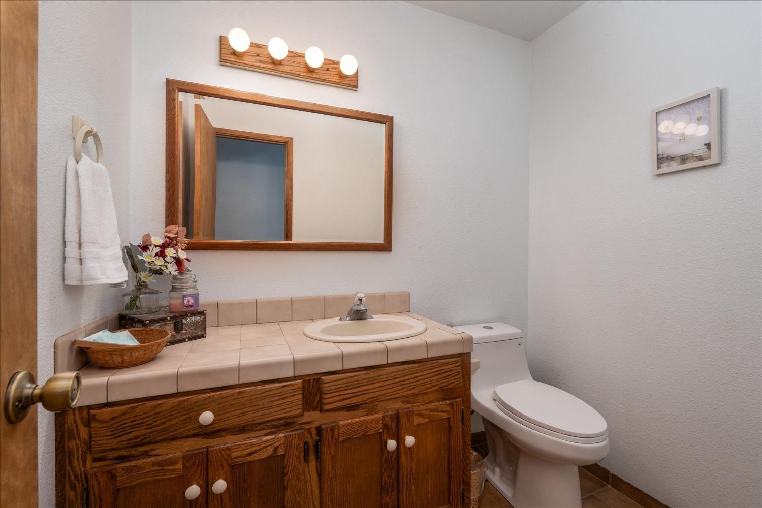 36844 Deer Path Cr, Coarsegold, CA 93614