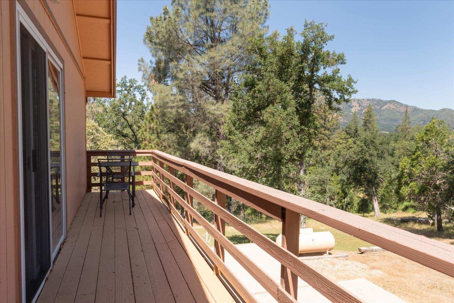 36844 Deer Path Cr, Coarsegold, CA 93614