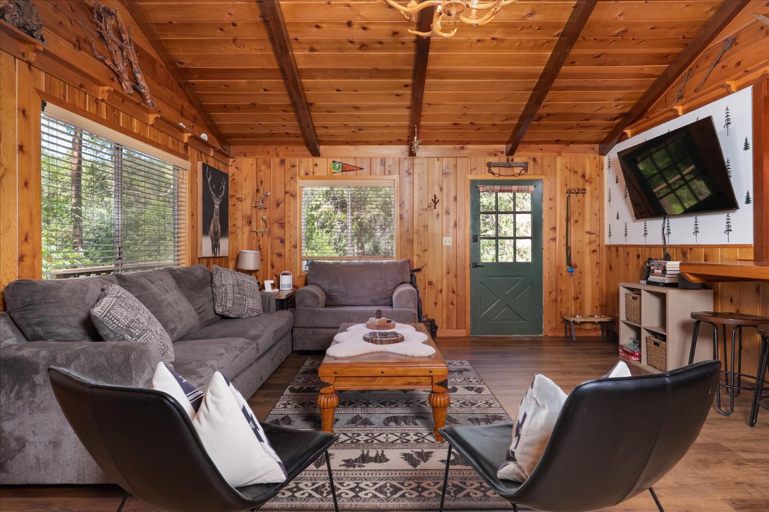 44800 Mountain Meadow Road, Oakhurst, CA 93644