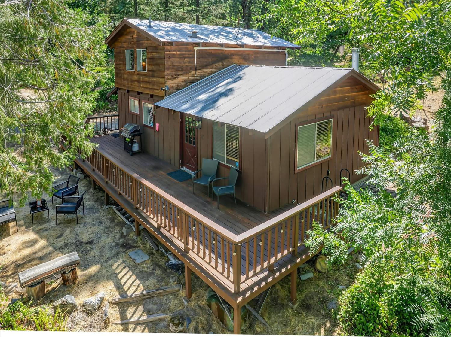 44800 Mountain Meadow Road, Oakhurst, CA 93644