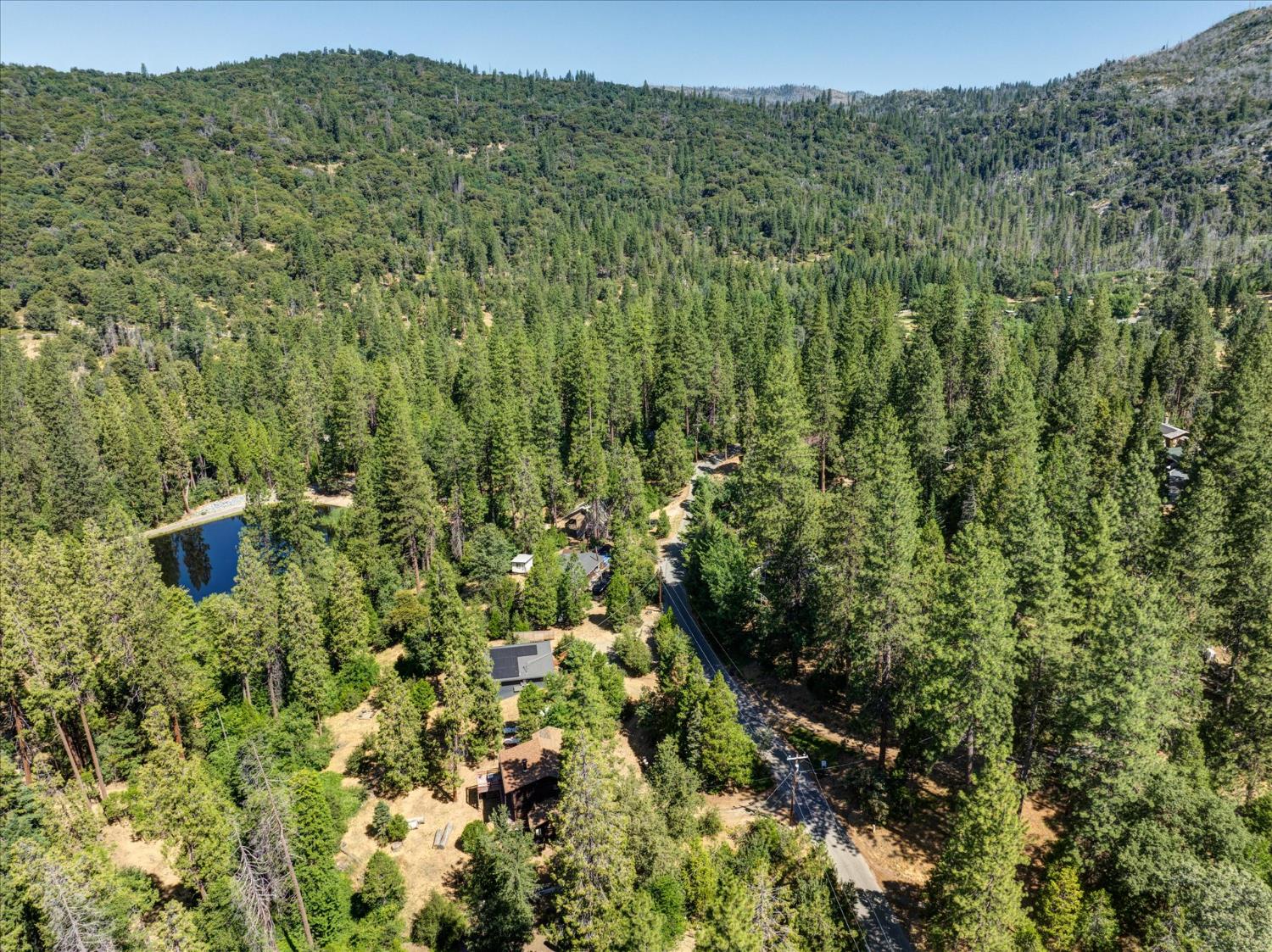 44800 Mountain Meadow Road, Oakhurst, CA 93644