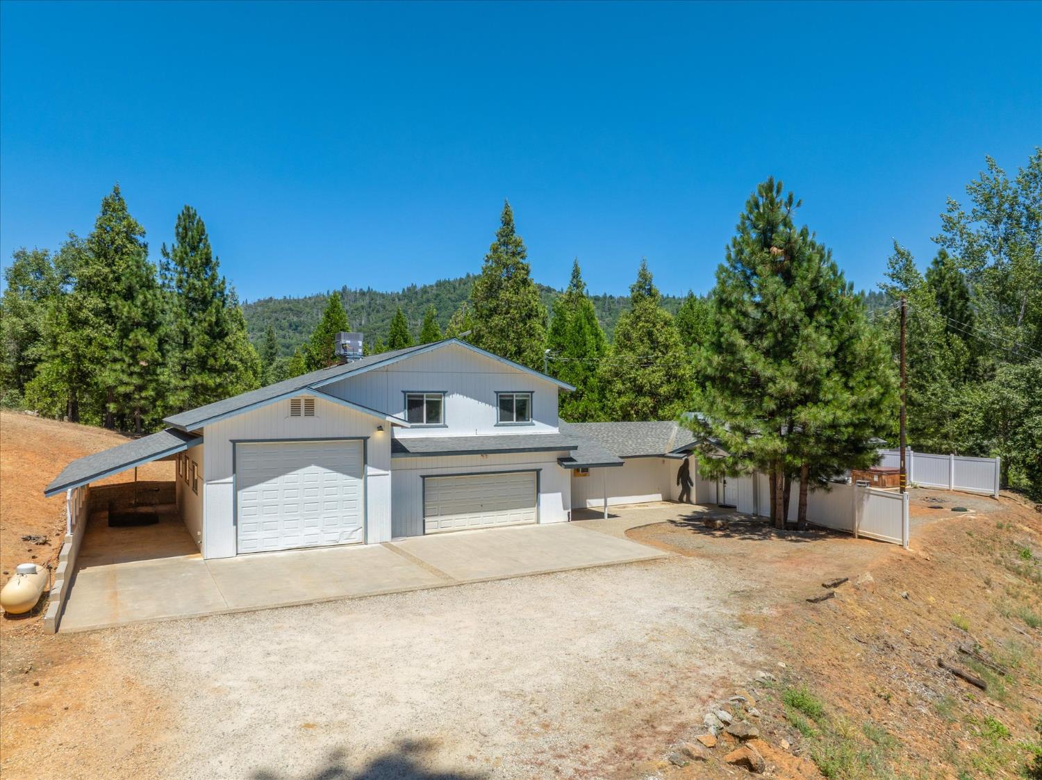 53401 Timberview Rd, North Fork, CA 93643