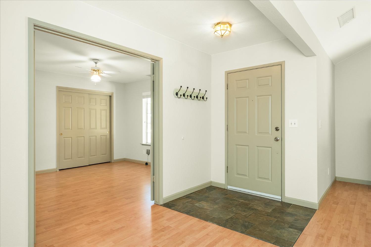 51765 Ponderosa Way, Oakhurst, CA 93644