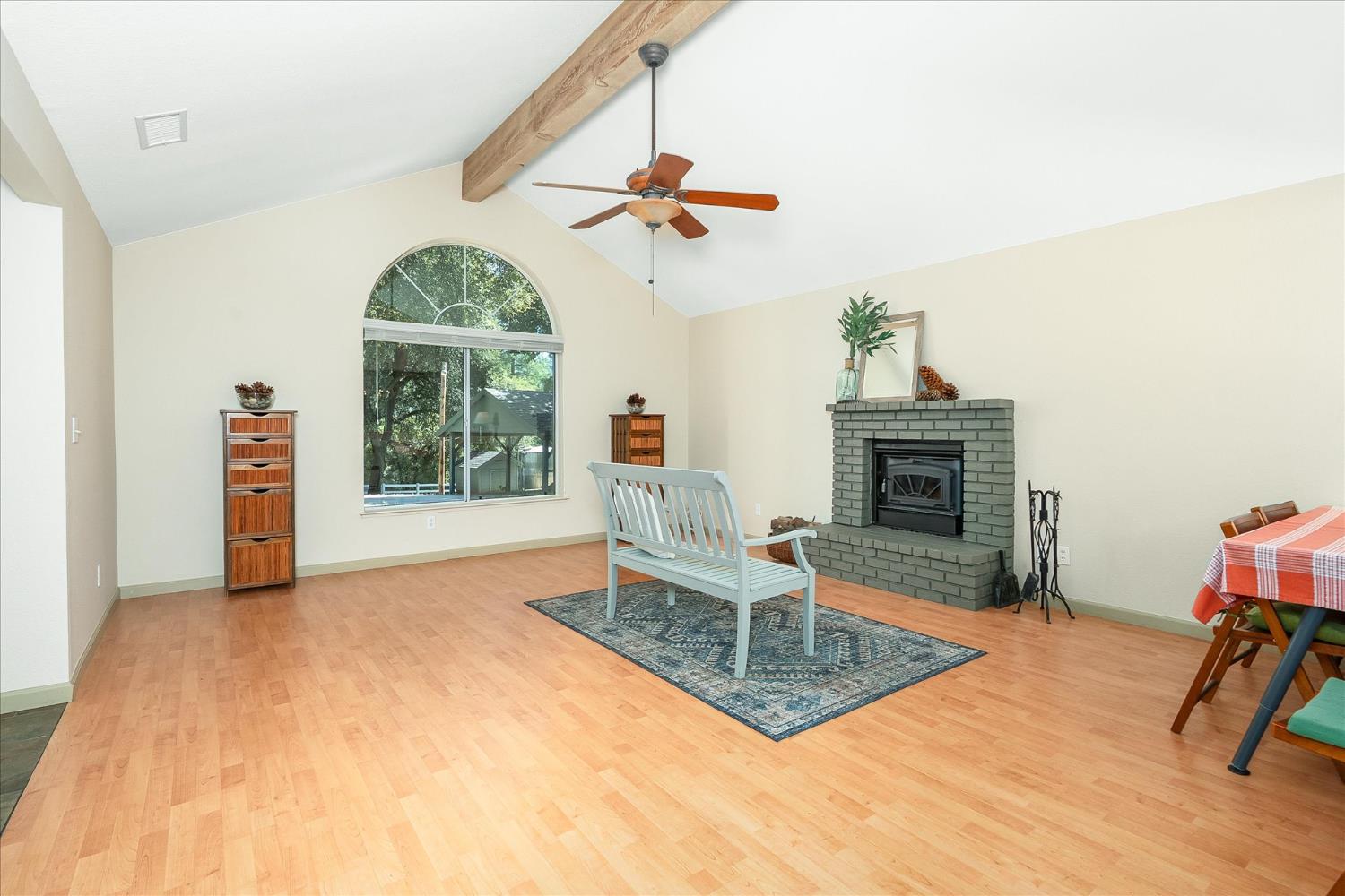 51765 Ponderosa Way, Oakhurst, CA 93644