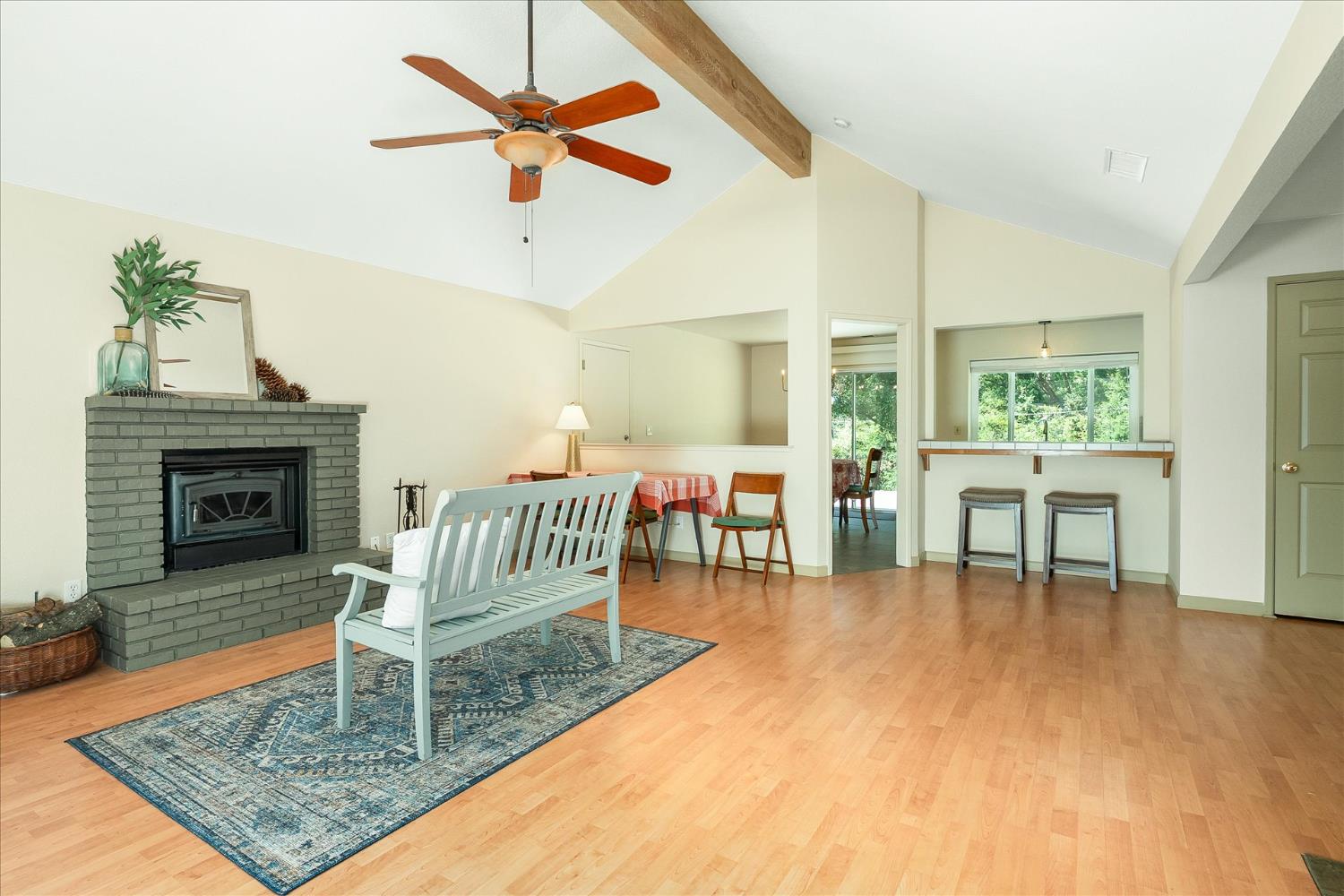 51765 Ponderosa Way, Oakhurst, CA 93644