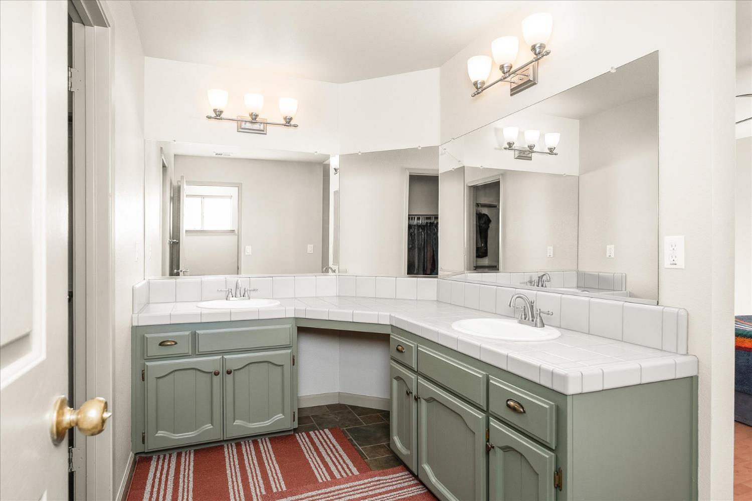 51765 Ponderosa Way, Oakhurst, CA 93644