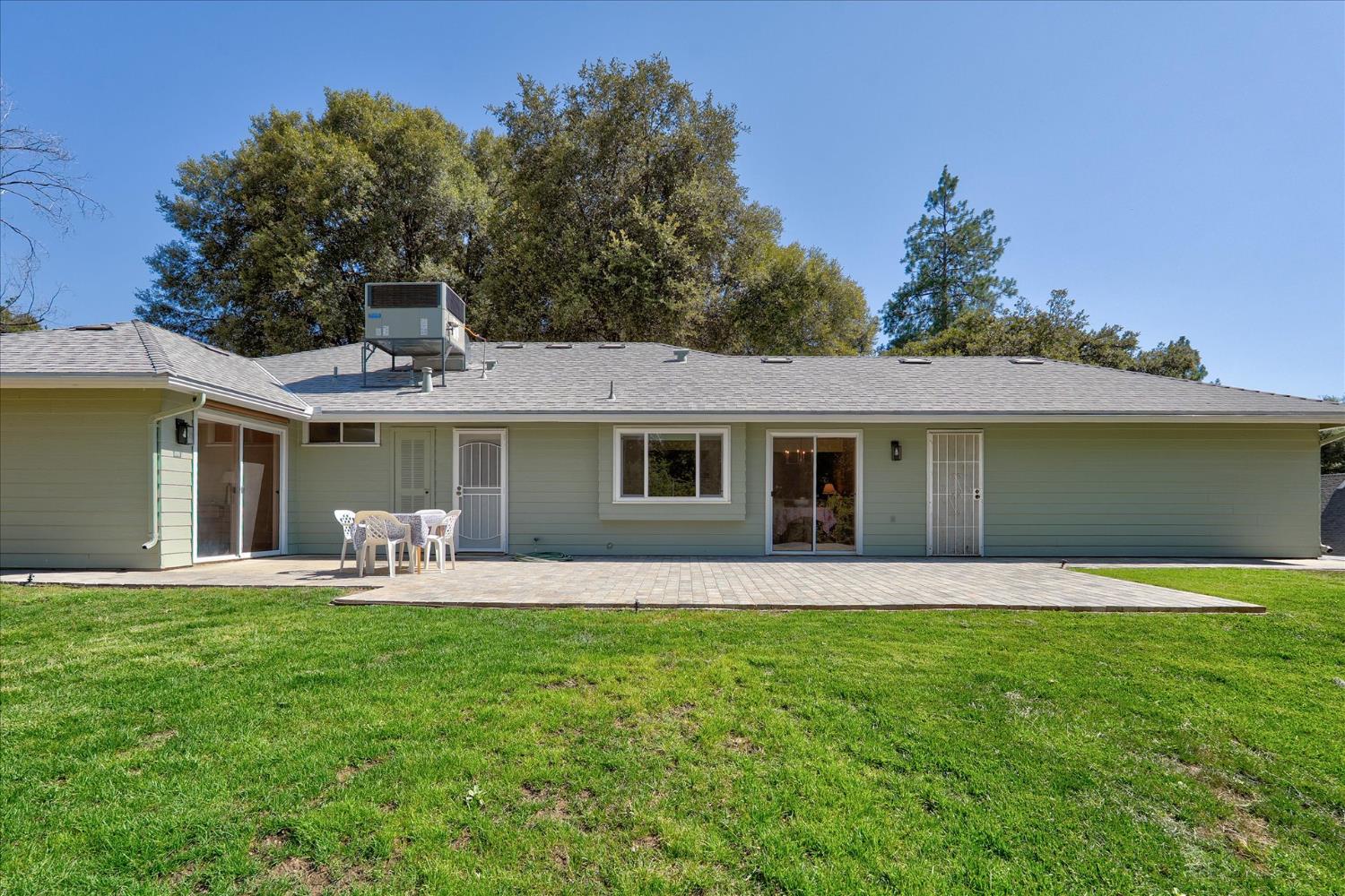 51765 Ponderosa Way, Oakhurst, CA 93644