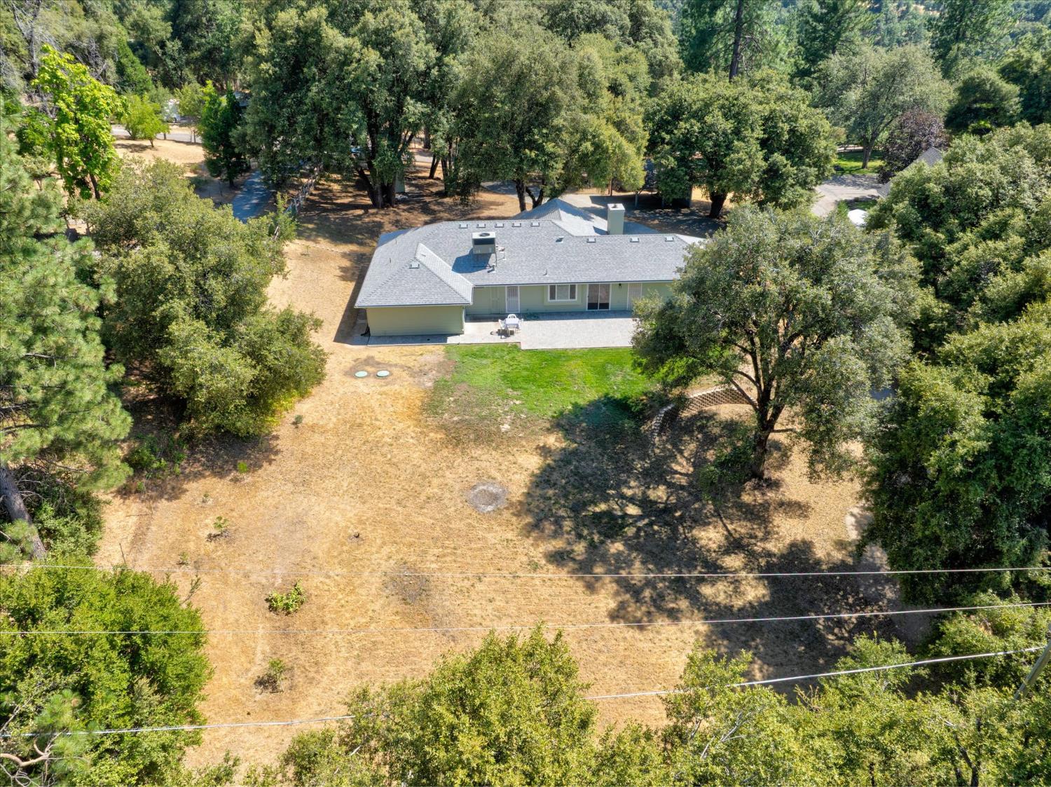 51765 Ponderosa Way, Oakhurst, CA 93644