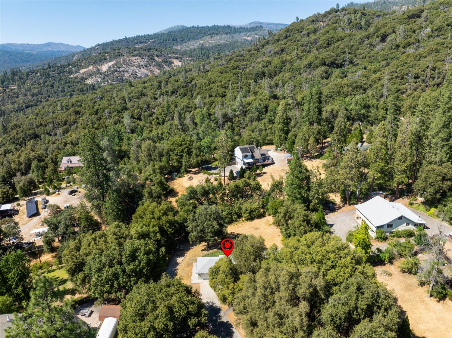 51765 Ponderosa Way, Oakhurst, CA 93644