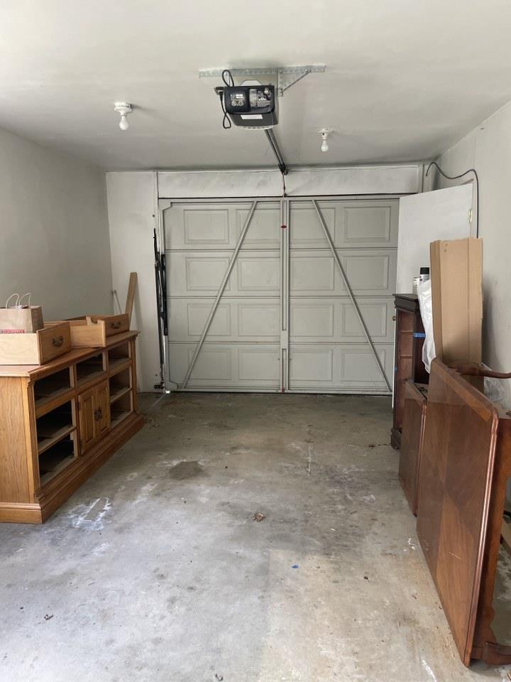 43149 W Sugar Pine Dr, Oakhurst, CA 93644