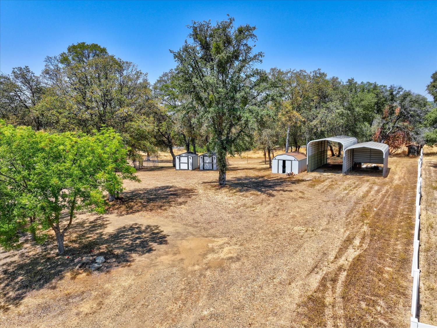 47571 Modoc Rd, Coarsegold, CA 93614