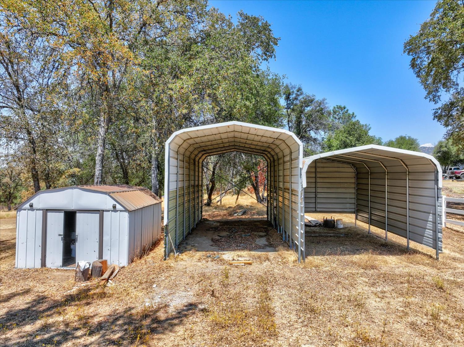 47571 Modoc Rd, Coarsegold, CA 93614