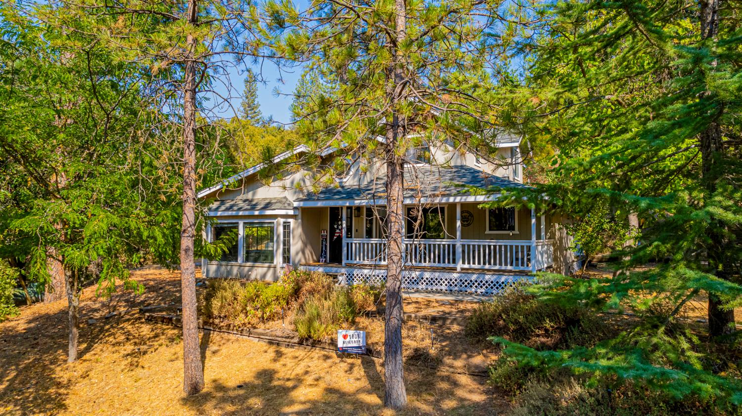 50705 Pineview Ct, Oakhurst, CA 93644