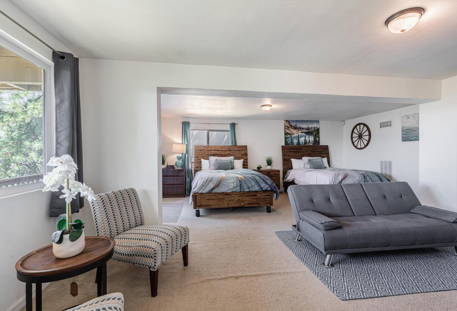 42492 Buckeye Rd, Oakhurst, CA 93644