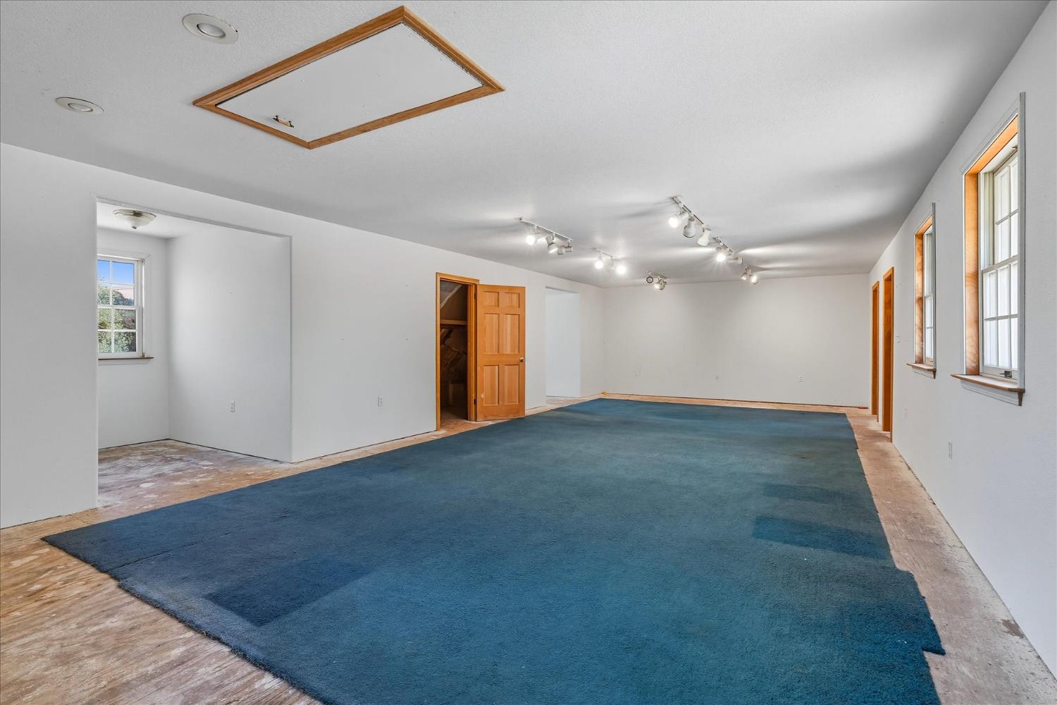 43972 Wells Rd, Coarsegold, CA 93614