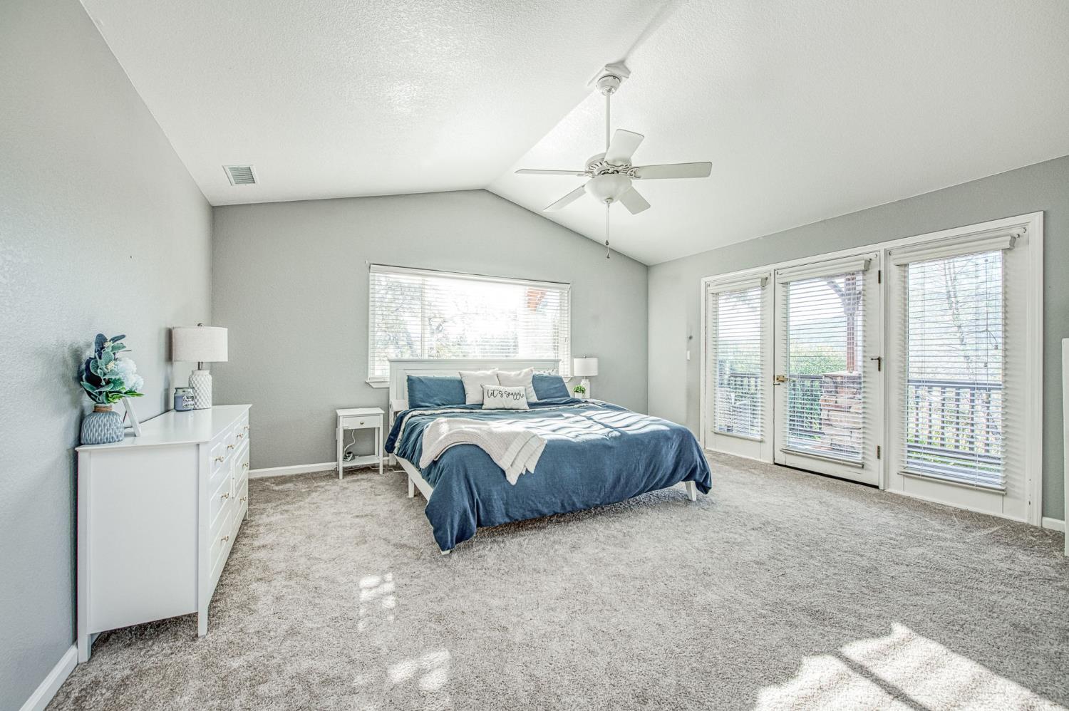 47587 Miami Highlands Dr, Oakhurst, CA 93644