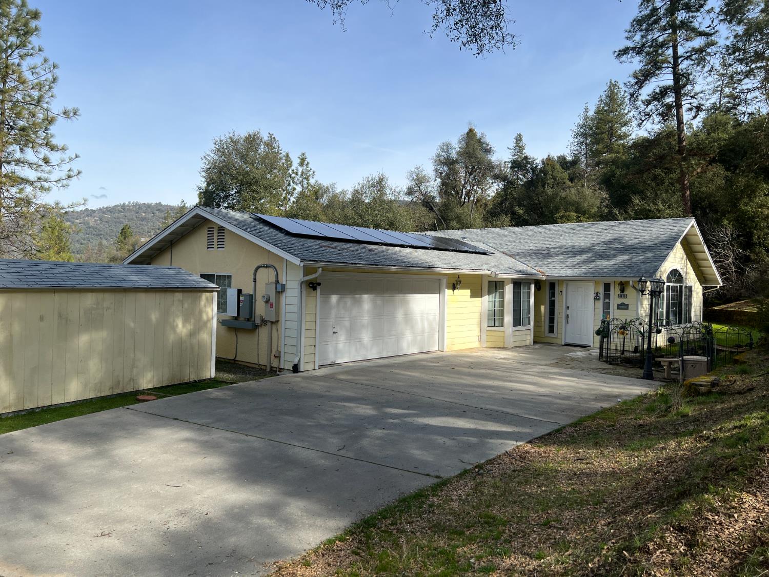 50613 Granite Butte Way, Oakhurst, CA 93644