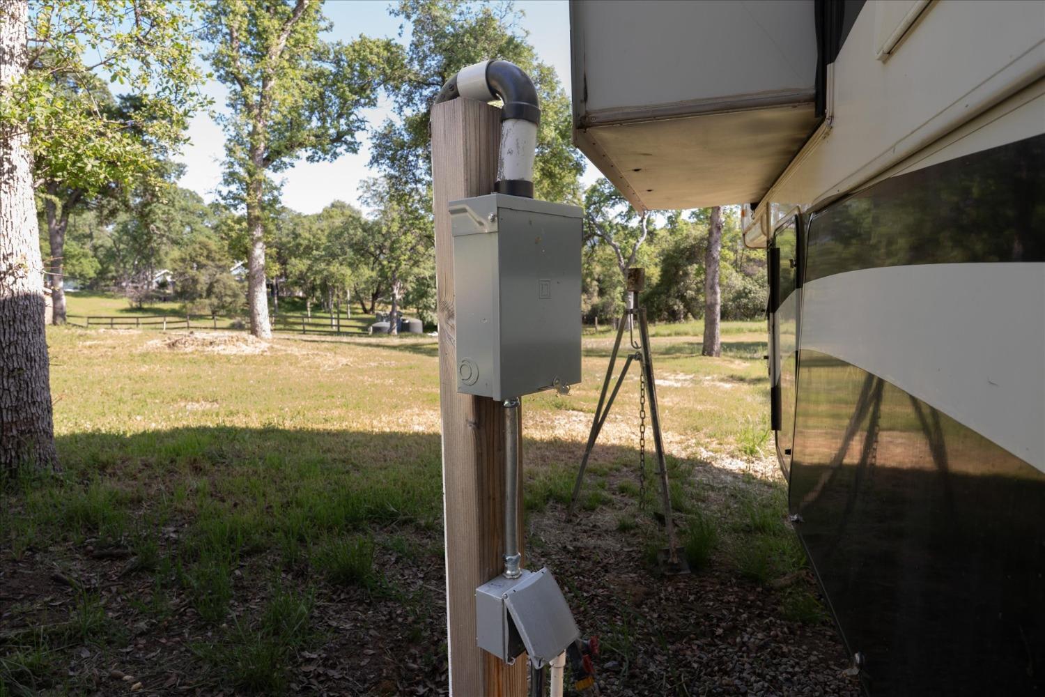 40700 Road 425 A, Oakhurst, CA 93644