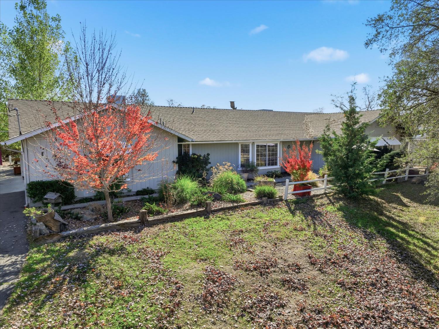 32583 River Knolls Rd, Coarsegold, CA 93614