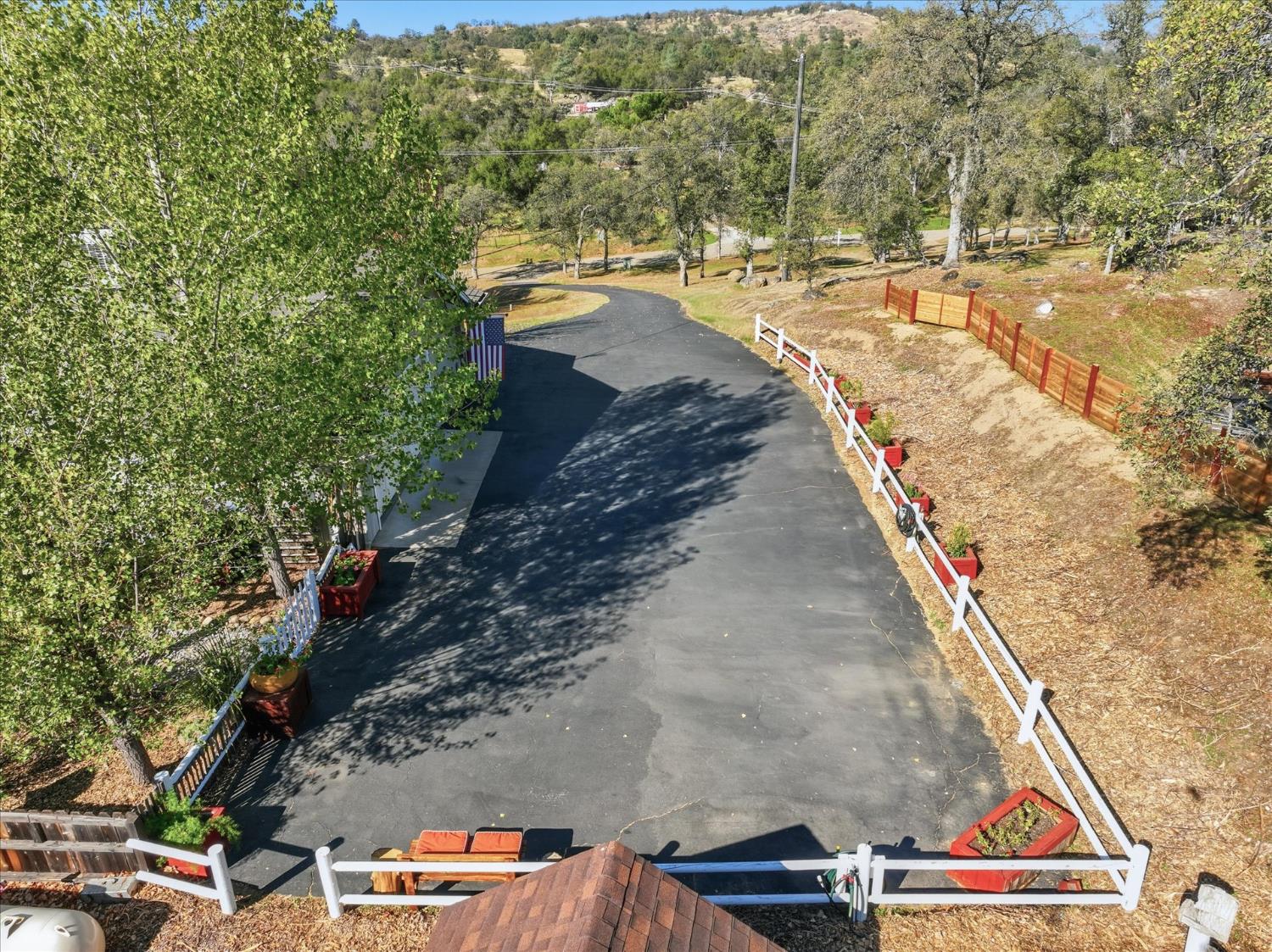 32583 River Knolls Rd, Coarsegold, CA 93614