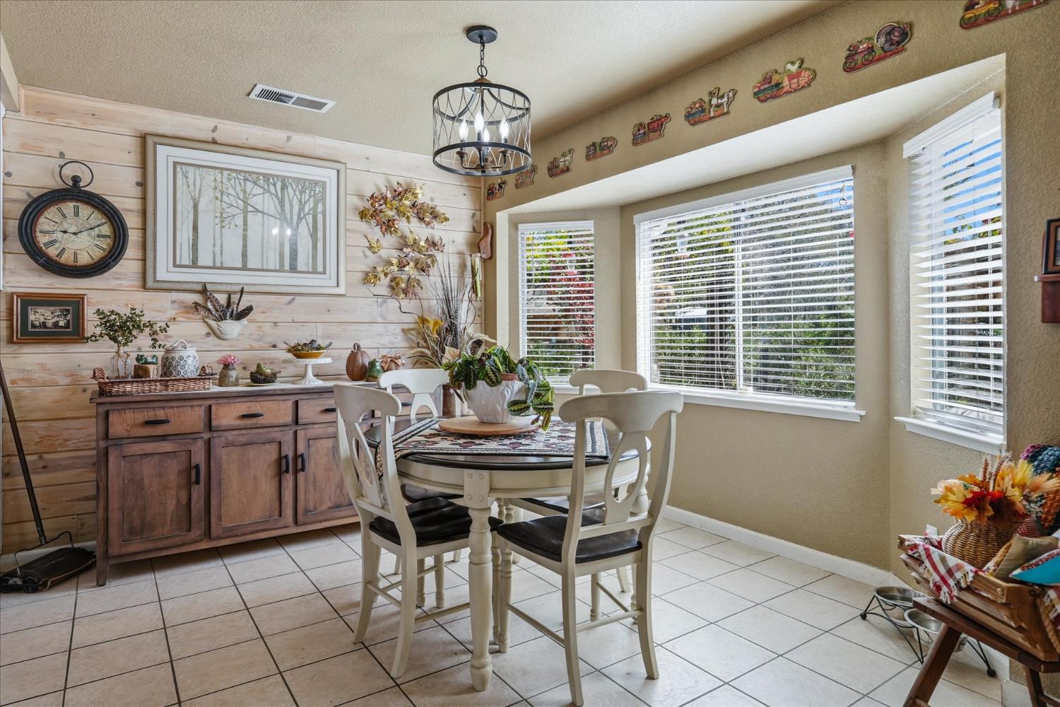 32583 River Knolls Rd, Coarsegold, CA 93614