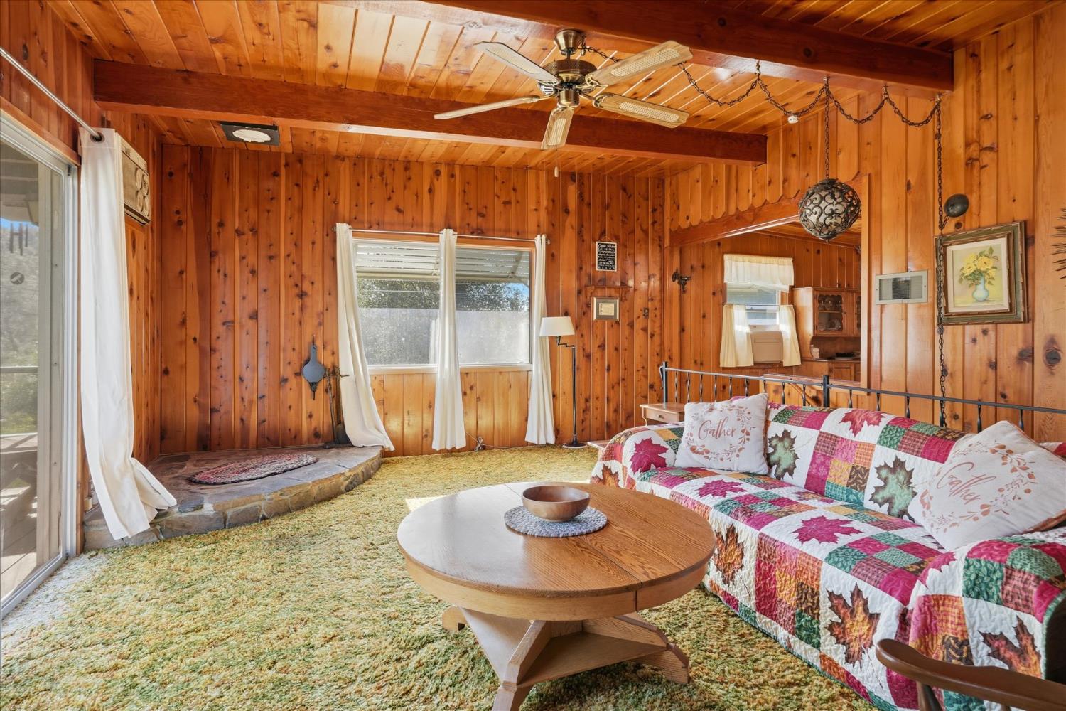 50015 Lilac Ln, Oakhurst, CA 93644