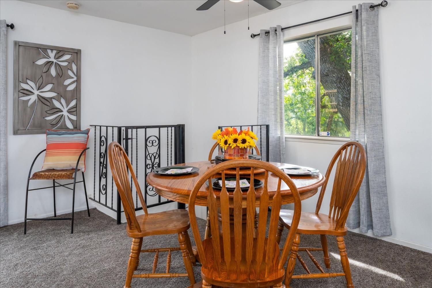 40828 Goldside Dr, Oakhurst, CA 93644