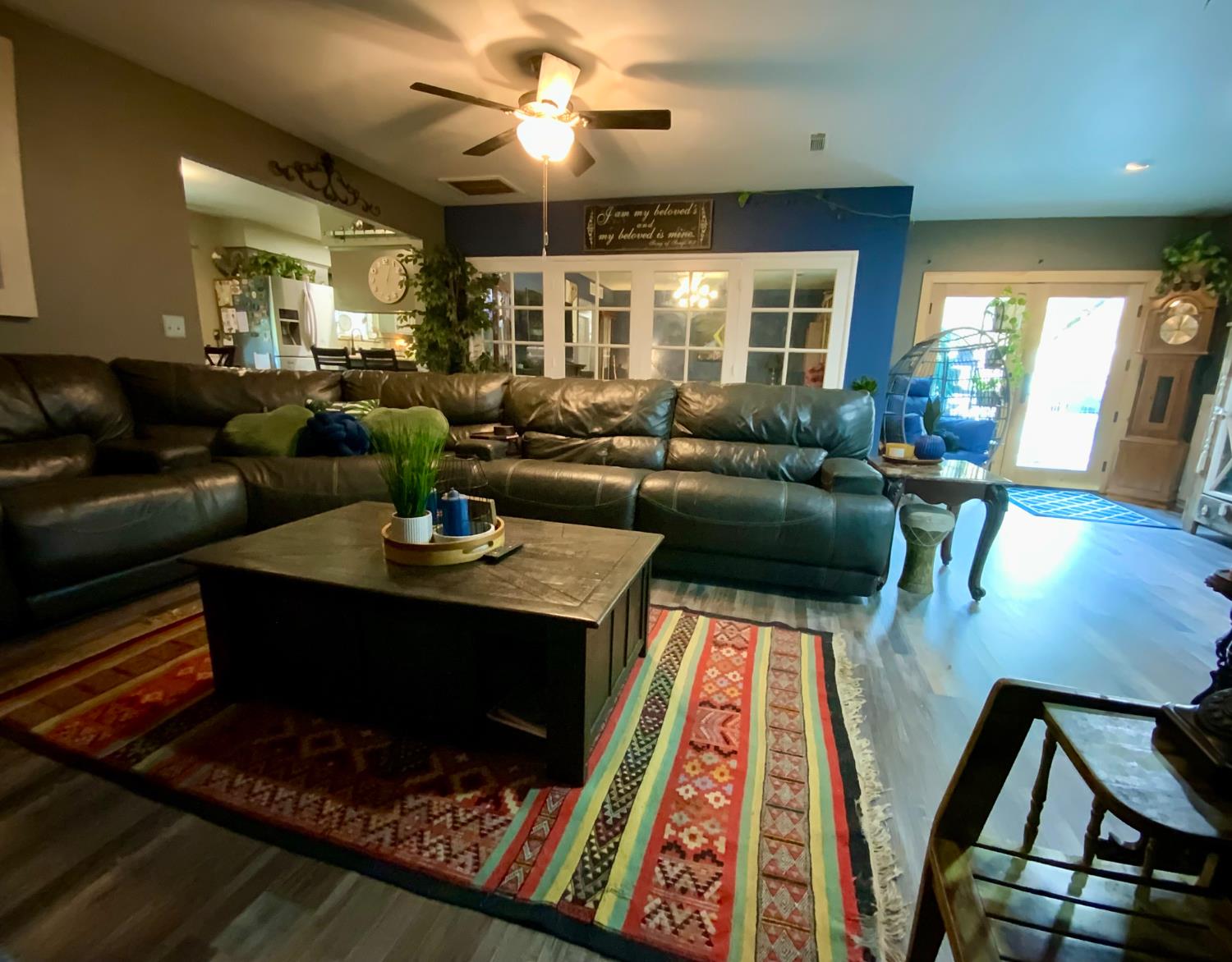 48833 Rock Point Rd, Oakhurst, CA 93644