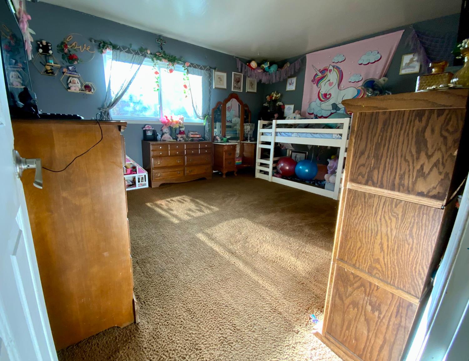 48833 Rock Point Rd, Oakhurst, CA 93644