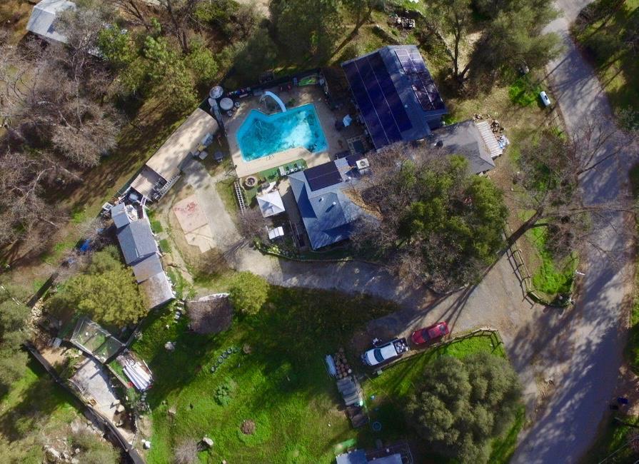 48833 Rock Point Rd, Oakhurst, CA 93644