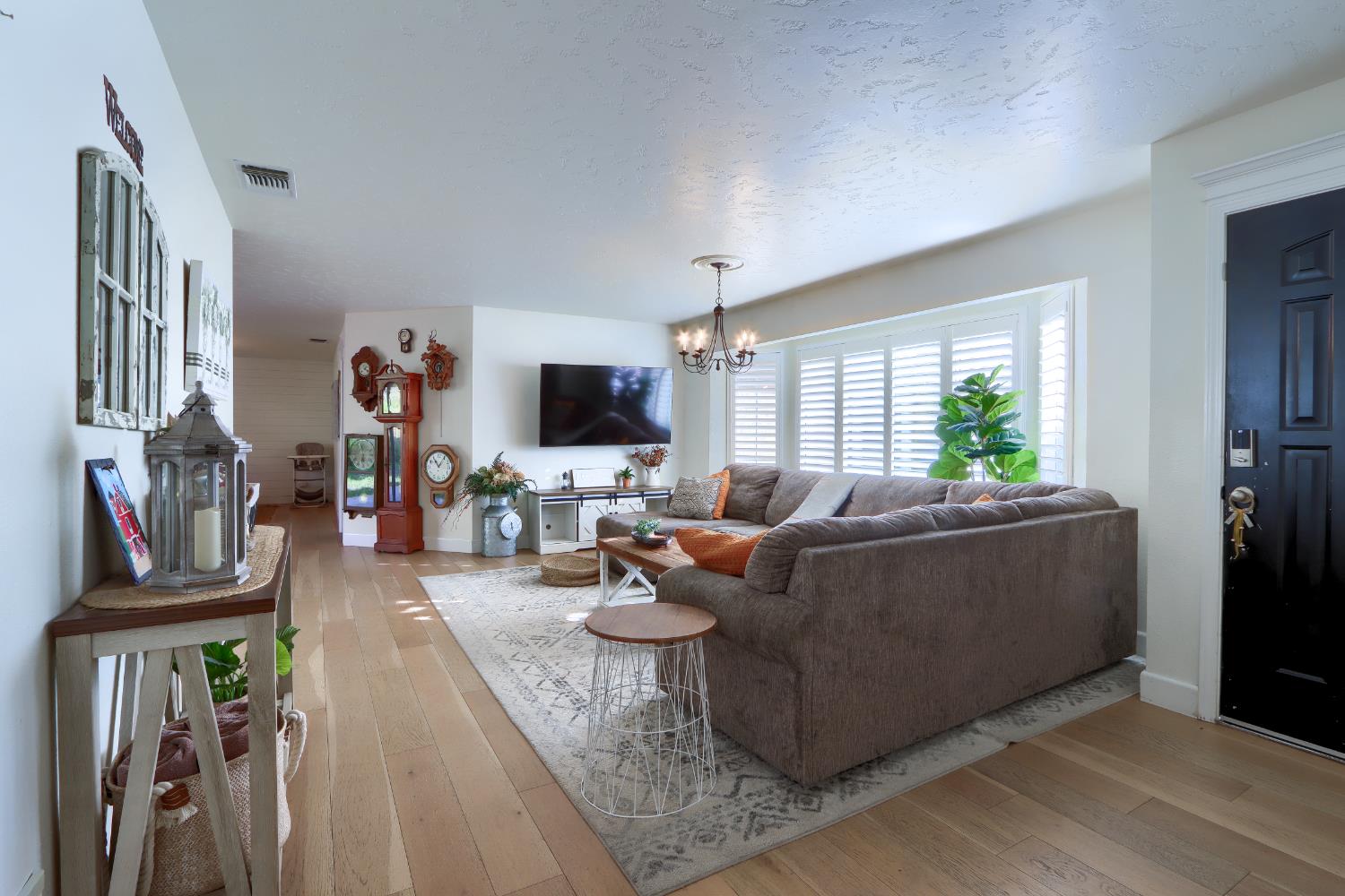 40740 Road 425A, Oakhurst, CA 93644