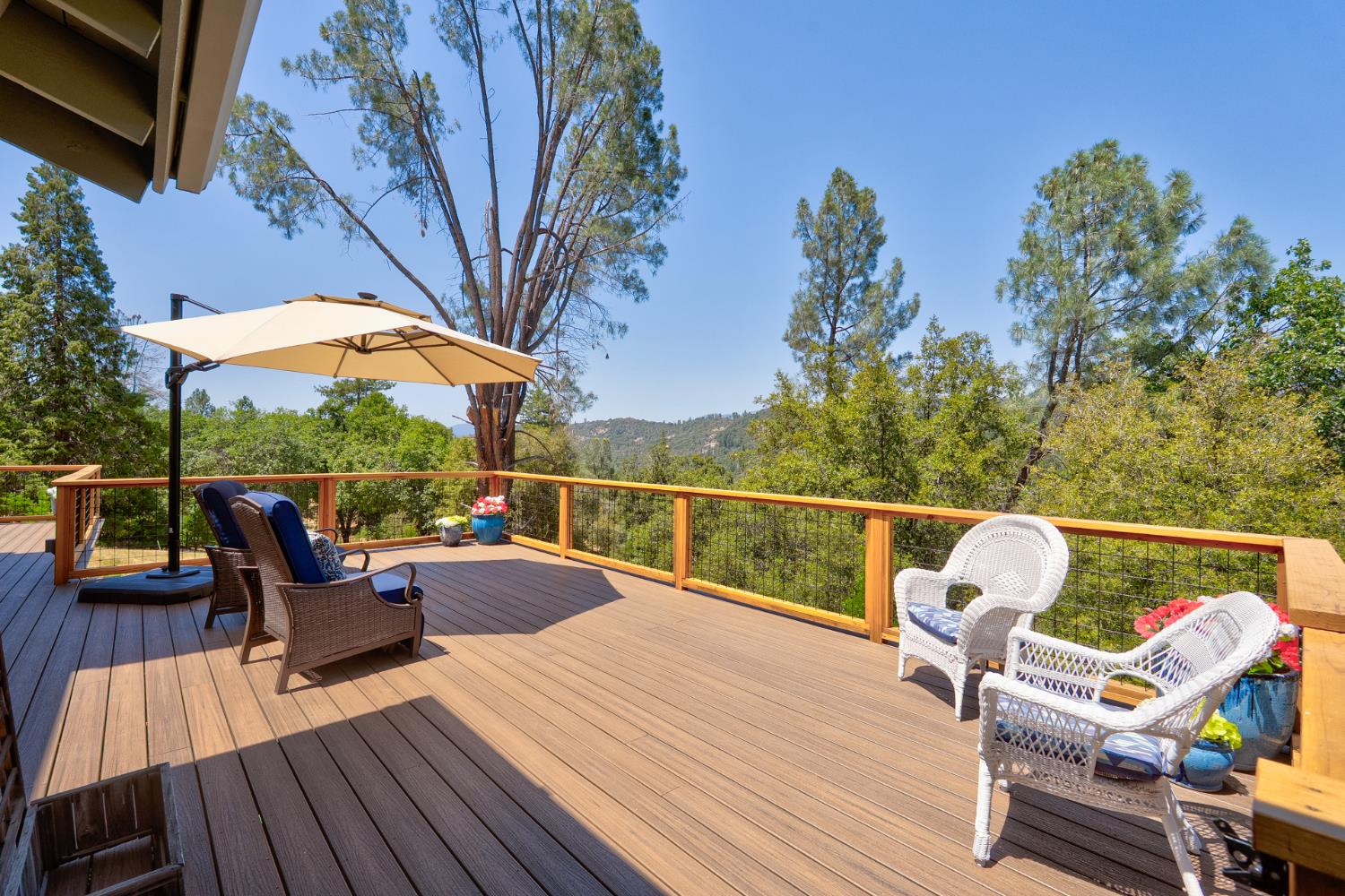 52038 Road 426, Oakhurst, CA 93644