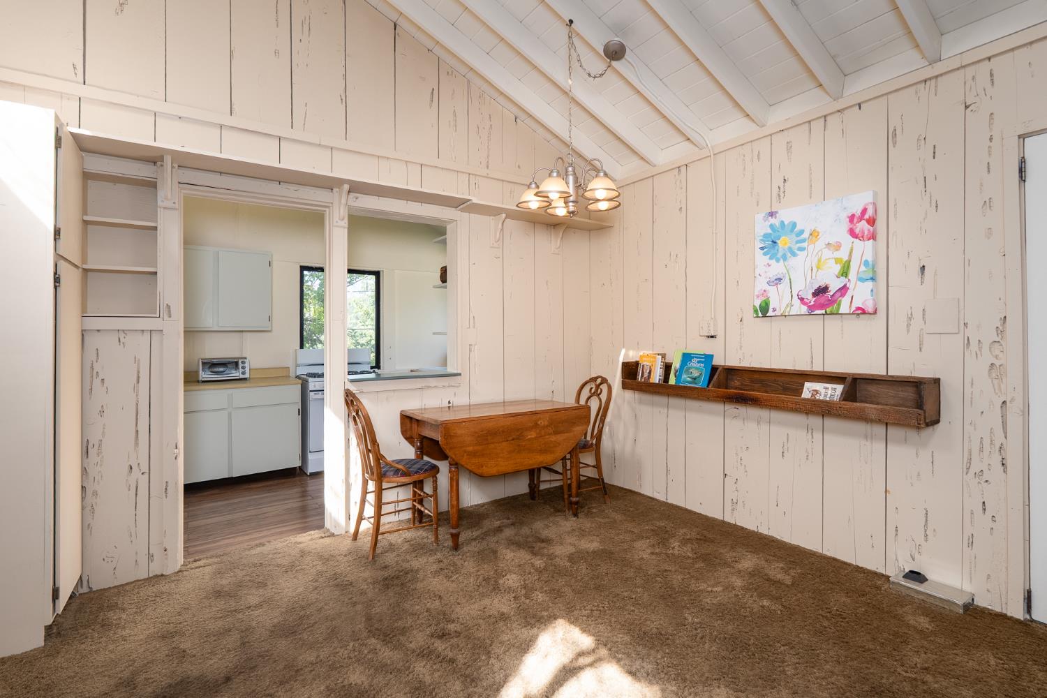 52038 Road 426, Oakhurst, CA 93644